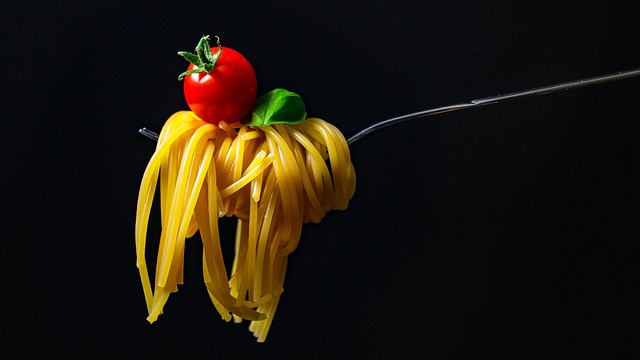 Navigating Dietary Restrictions: Local Food Delivery & Meal Prep Solutions
